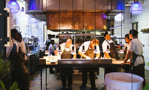 10 ingredients of a successful restaurant owner