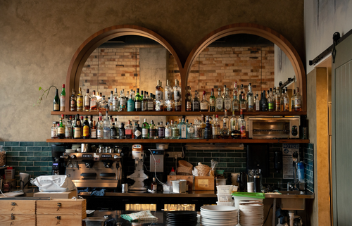 Thriving in New Zealand hospitality: 5 Essential tips for success