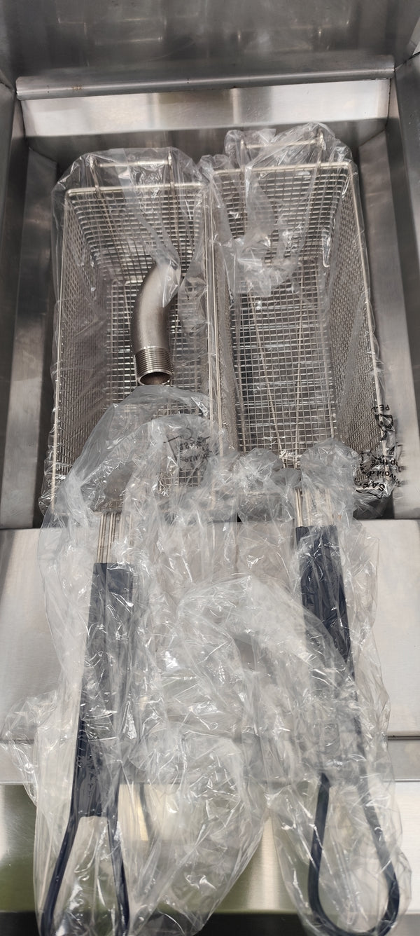 Blue Seal GT18 Single Pan Gas Fryer