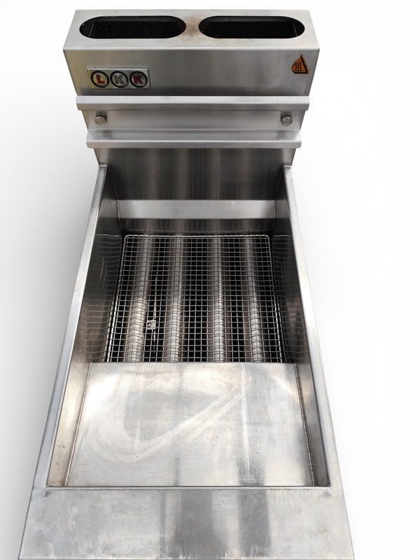 LKK CG3-2 300mm Gas Chargrill on Leg Stand
