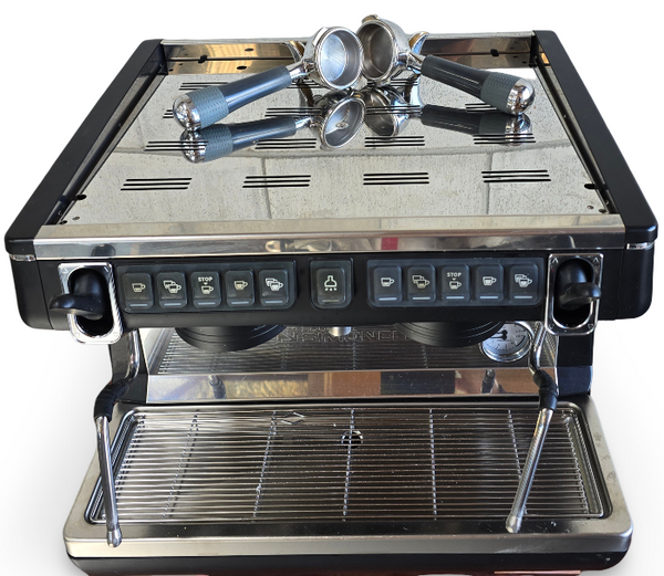 Nuova Simonelli APPIA II COMPACT V 2 Group Coffee Machine