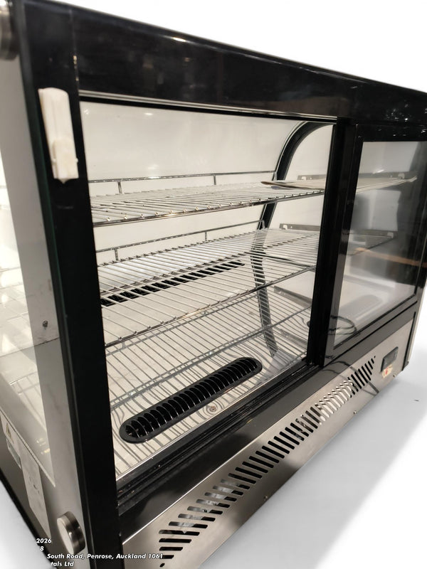 Delta Benchtop Curved Cold Display