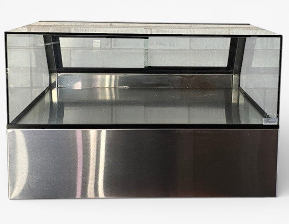 Festive Avon Lo 900mm Compact Ambient Display