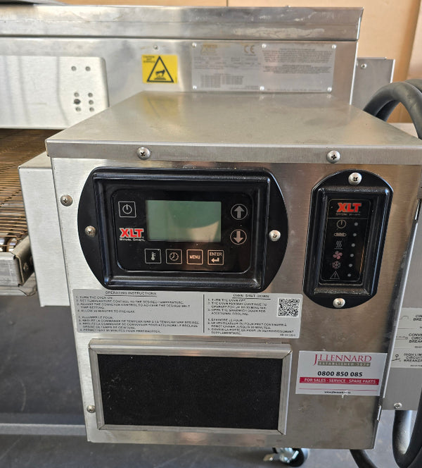 XLT 3240 Electric Conveyor Pizza Oven
