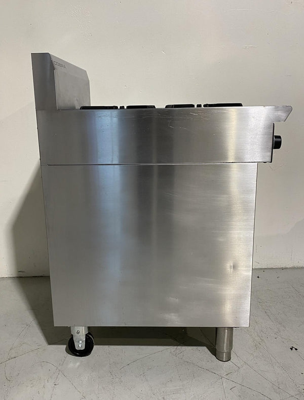 Cobra C6D 4 Burner Gas Cooktop on Cabinet Base