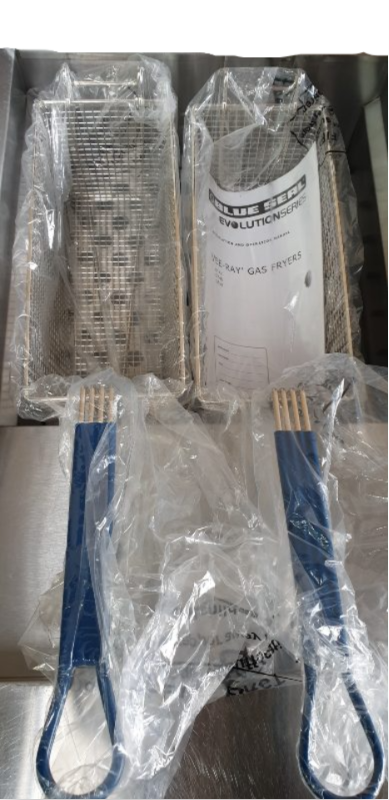 Blue Seal GT46 Deep Fryer