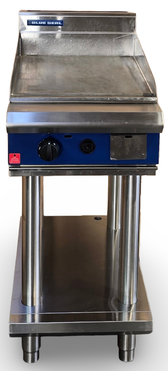 Blue Seal GP513LS Gas Griddle on Leg Stand