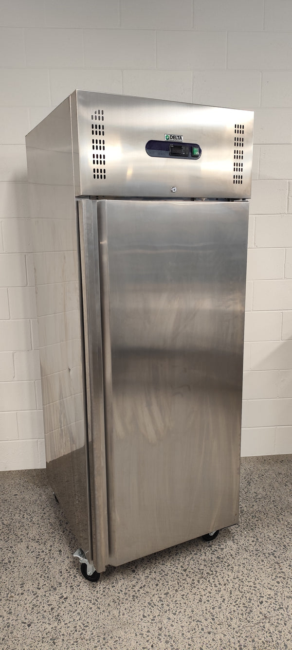 Delta ERD124 Upright Freezer