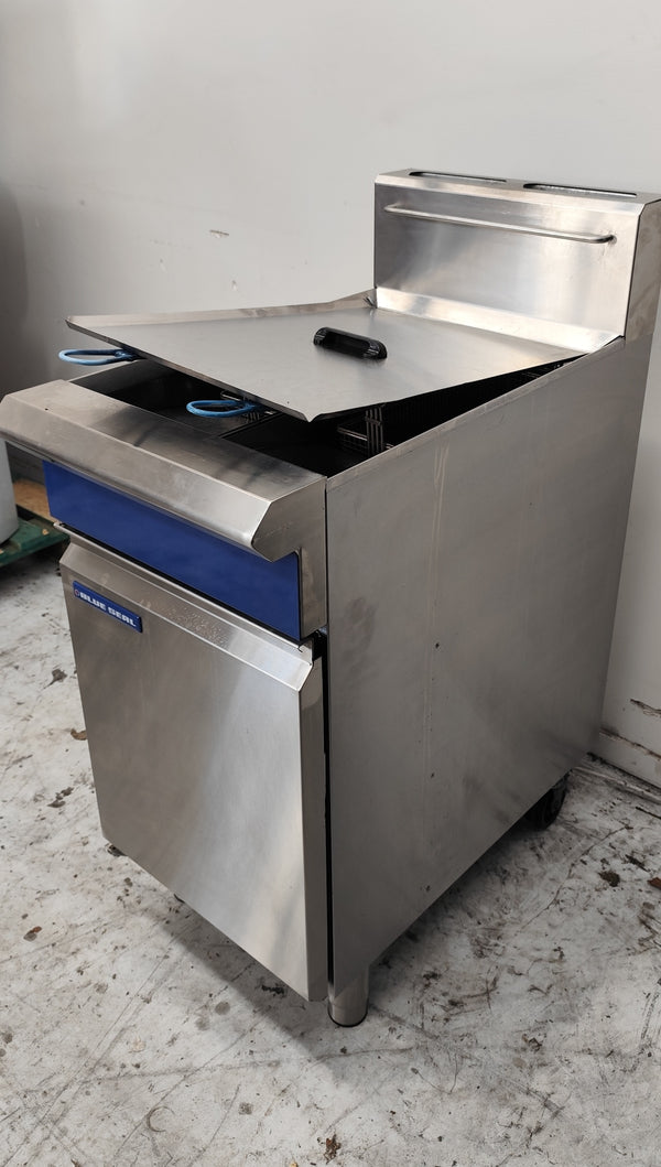 Blue Seal GT46 Twin Tank Gas Fryer