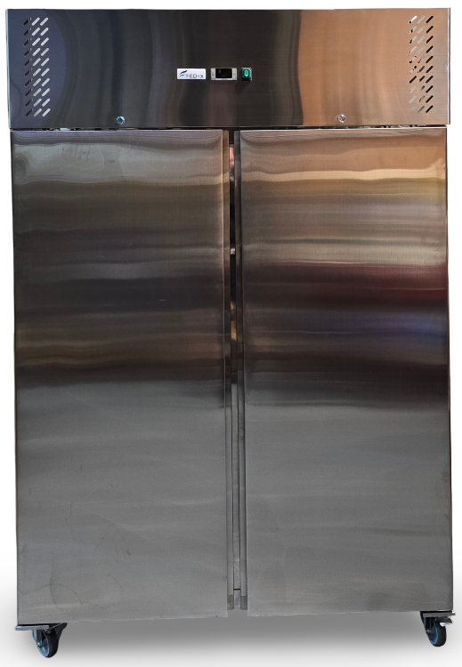 FED XURF1200SFV Upright Freezer