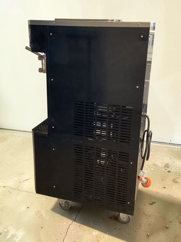 Brullen i95 Pro Soft Serve Machine