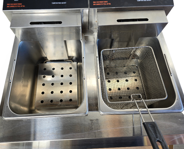Cater Master TT-WE38A Benchtop Twin Electric Deep Fryer