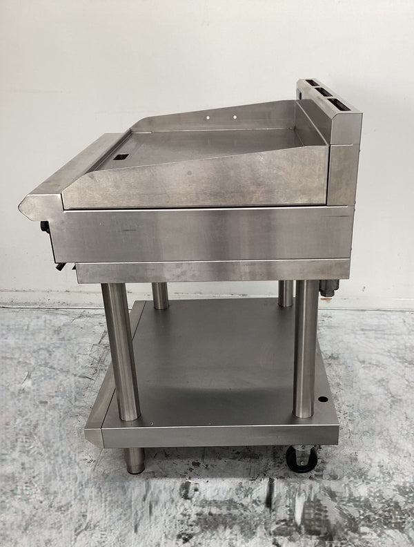Blue Seal GP516-LS 900mm Gas Griddle on Legset