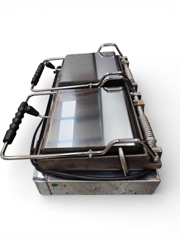 Fiamma 8.2L Contact Grill