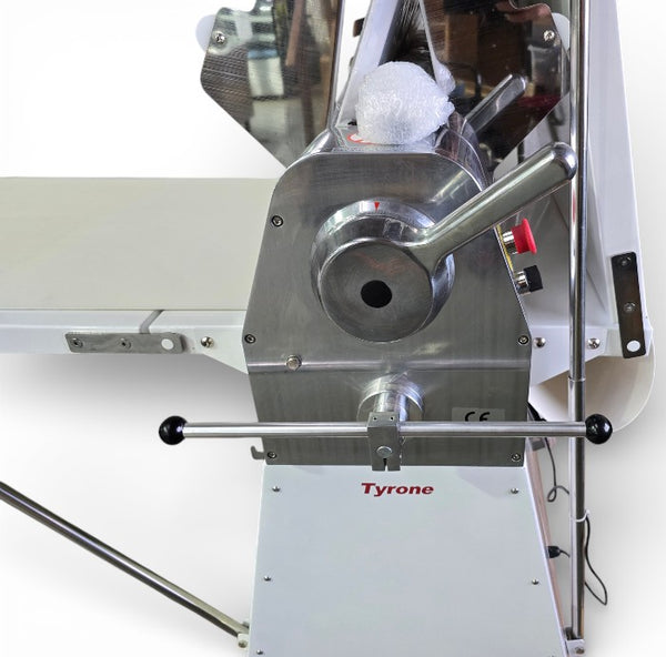 Yasaki JDR-650/3N Floor Model Dough Sheeter