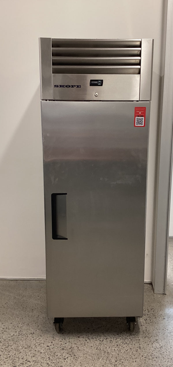 Skope RF7.UPR.1.SD 1 Door Upright Chiller