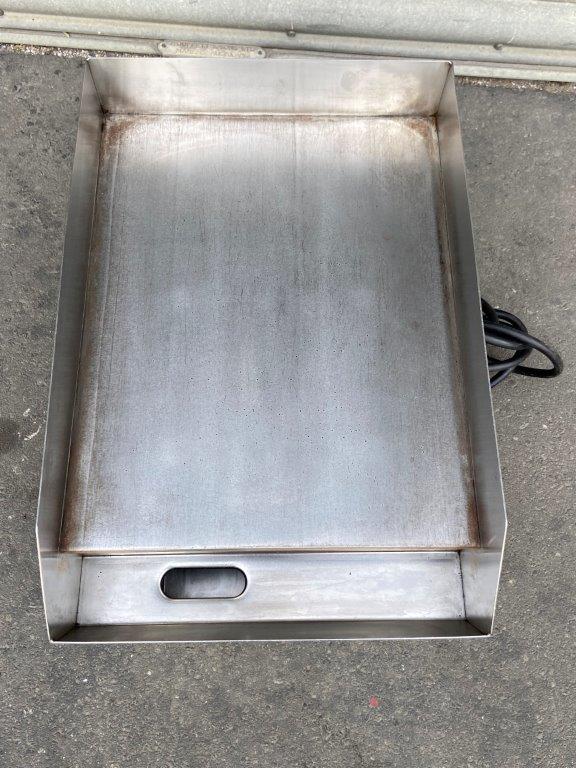 BAKBAR E93 Countertop Griddle Plate (3)