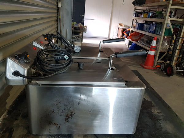 BAKBAR EC62 Countertop Twin Tank Electri (2)