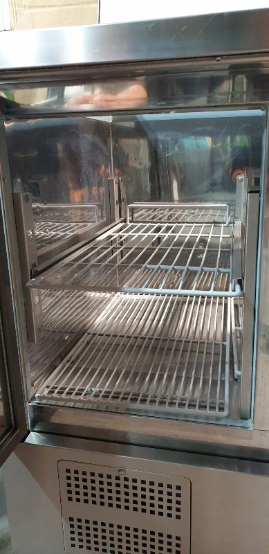 Polar G605-A-03 3-Door Prep Chiller