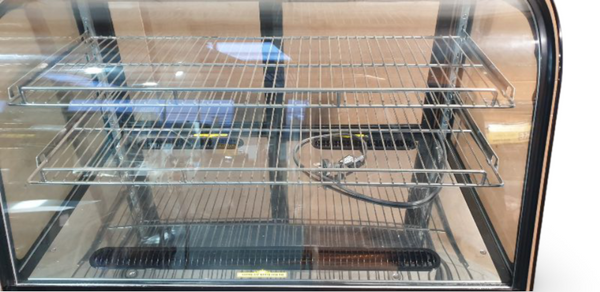 Polar CD230-A G-Series Countertop Fridge