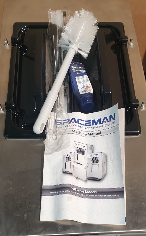 Spaceman 6234A-C 2 Flavour Twist Machine