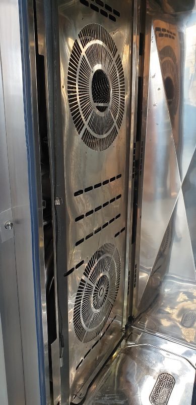 Rational SCC WE 201G 20 Tray Gas Combi Steamer