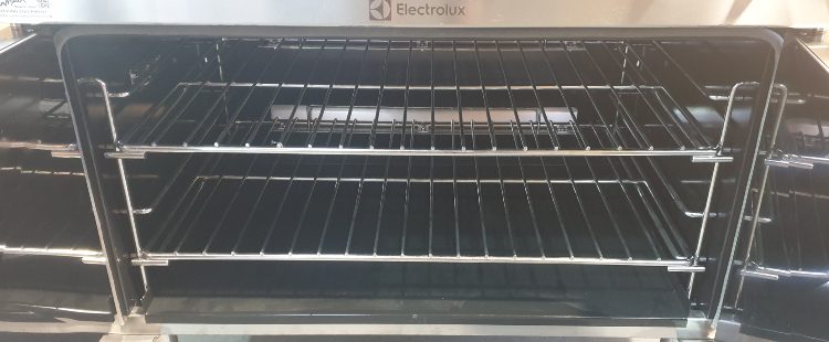 Electrolux E7GCG16CLG 6 Burner Gas Range with Static Oven