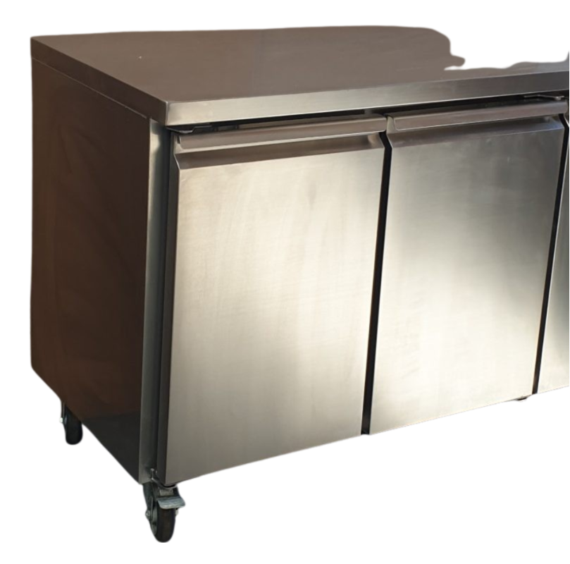 FED XUBC600S3V UnderCounter 3 Door Chiller