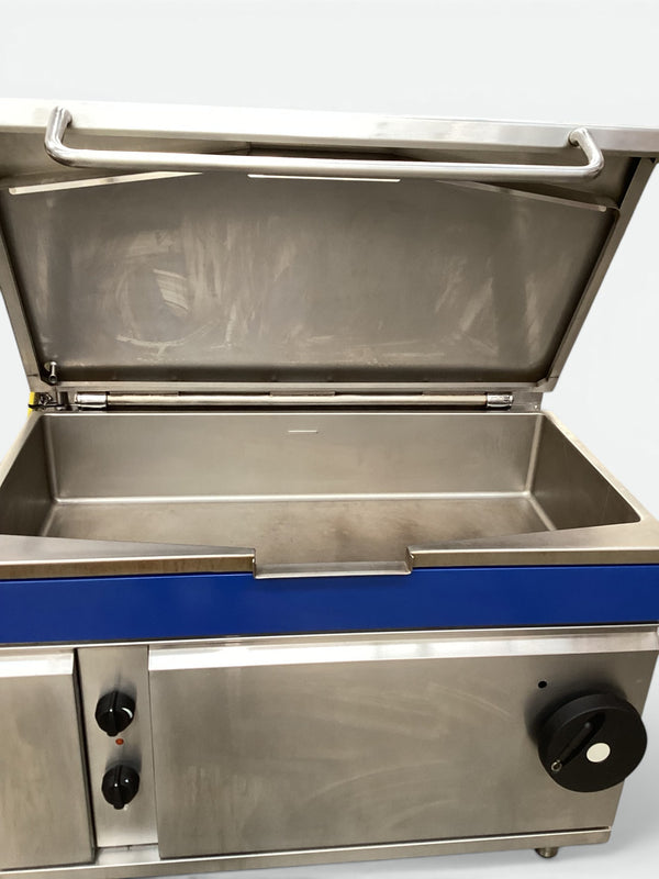 Blue Seal G580-12 Bratt Pan with Manual Tilt 120Ltr