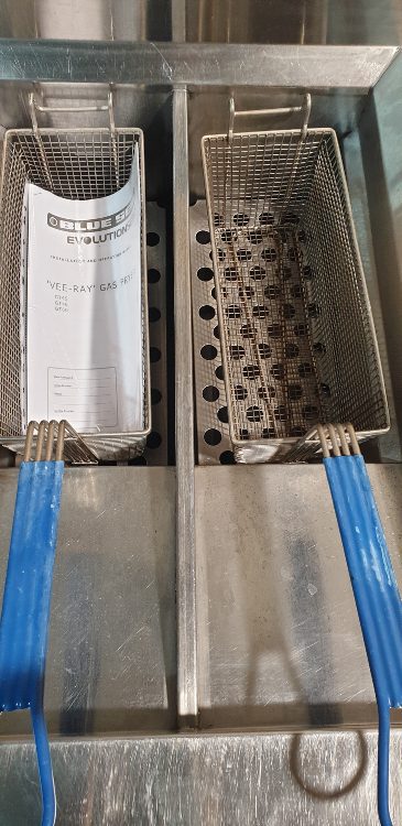 Blue Seal GT46 Fryer