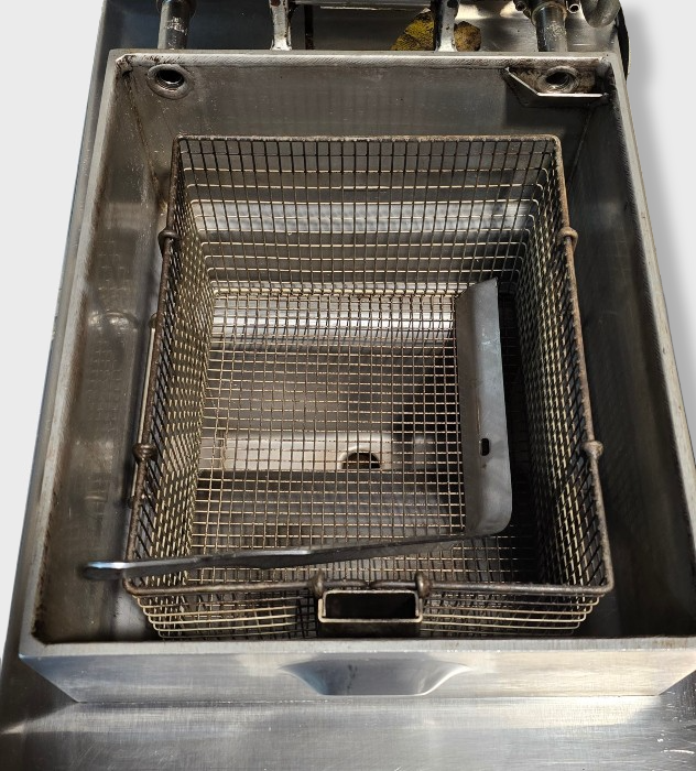 Henny Penny PFG600 Pressure Fryer