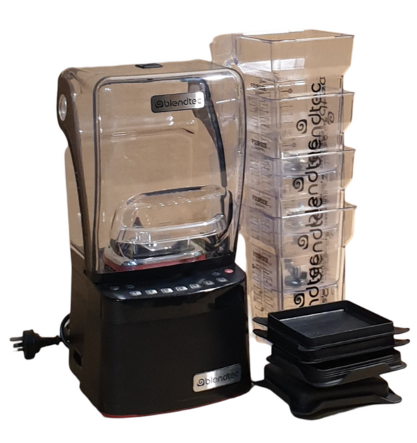 Blendtec STEALTH 885 Blender + 4x Jugs