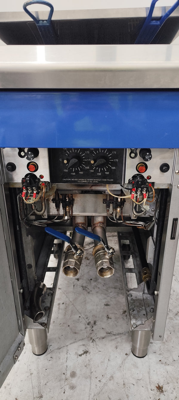 Blue Seal GT46 Twin Tank Gas Fryer