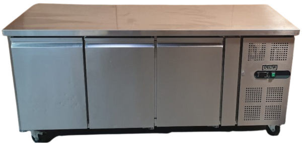 Delta ERD18 Undercounter Fridge