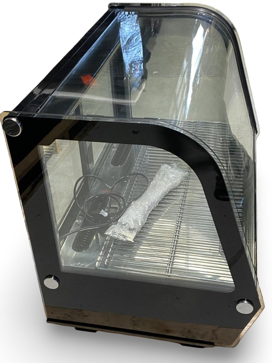 Delta Benchtop Curved Cold Display