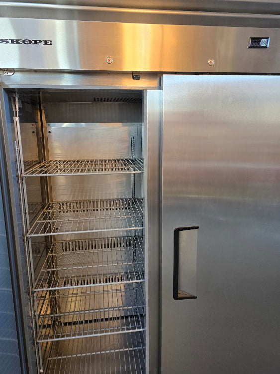 Skope RF7.UPR.2.SD Reflex 2-Door Freezer