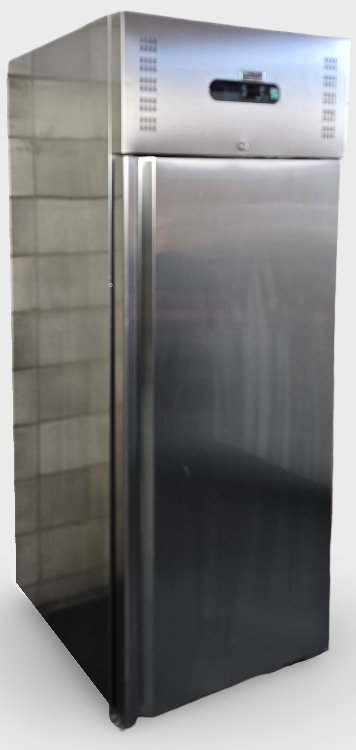 Delta ERD124 Upright Solid Door Freezer