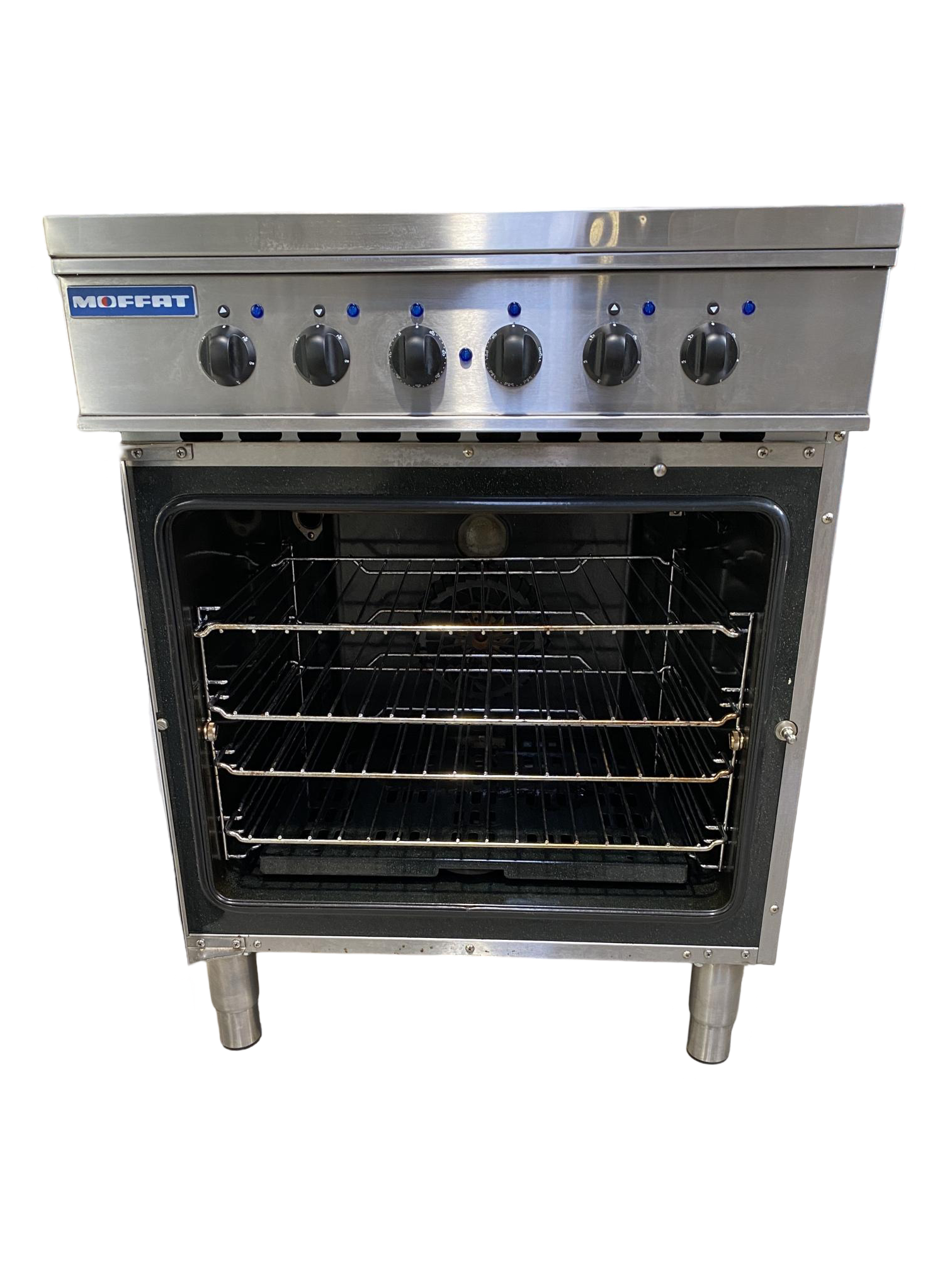 Turbofan E931M Convection Oven and Cooktop