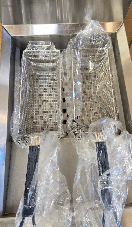 Blue Seal GT45 Fryer