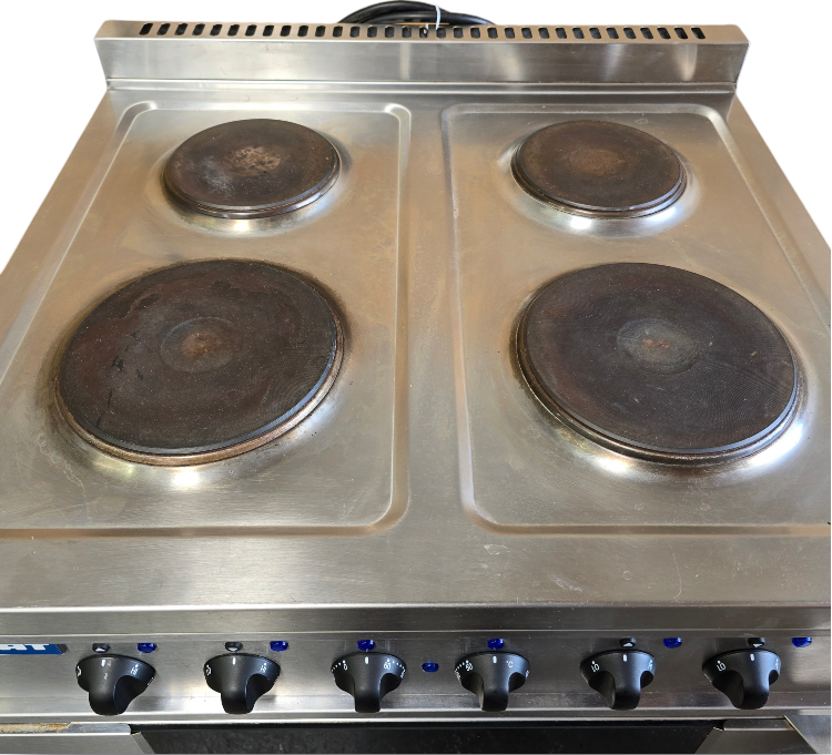 Turbofan E931M Convection Oven and Cooktop