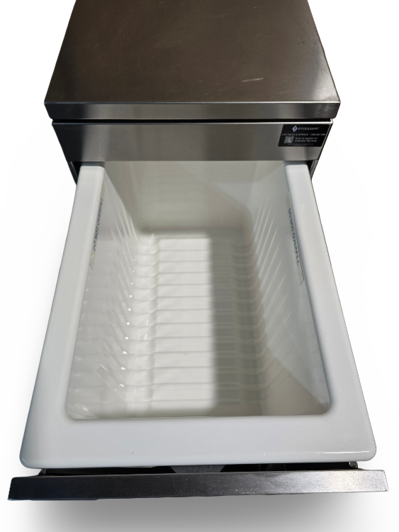 Adande VCC1.GCW Undercounter Fridge