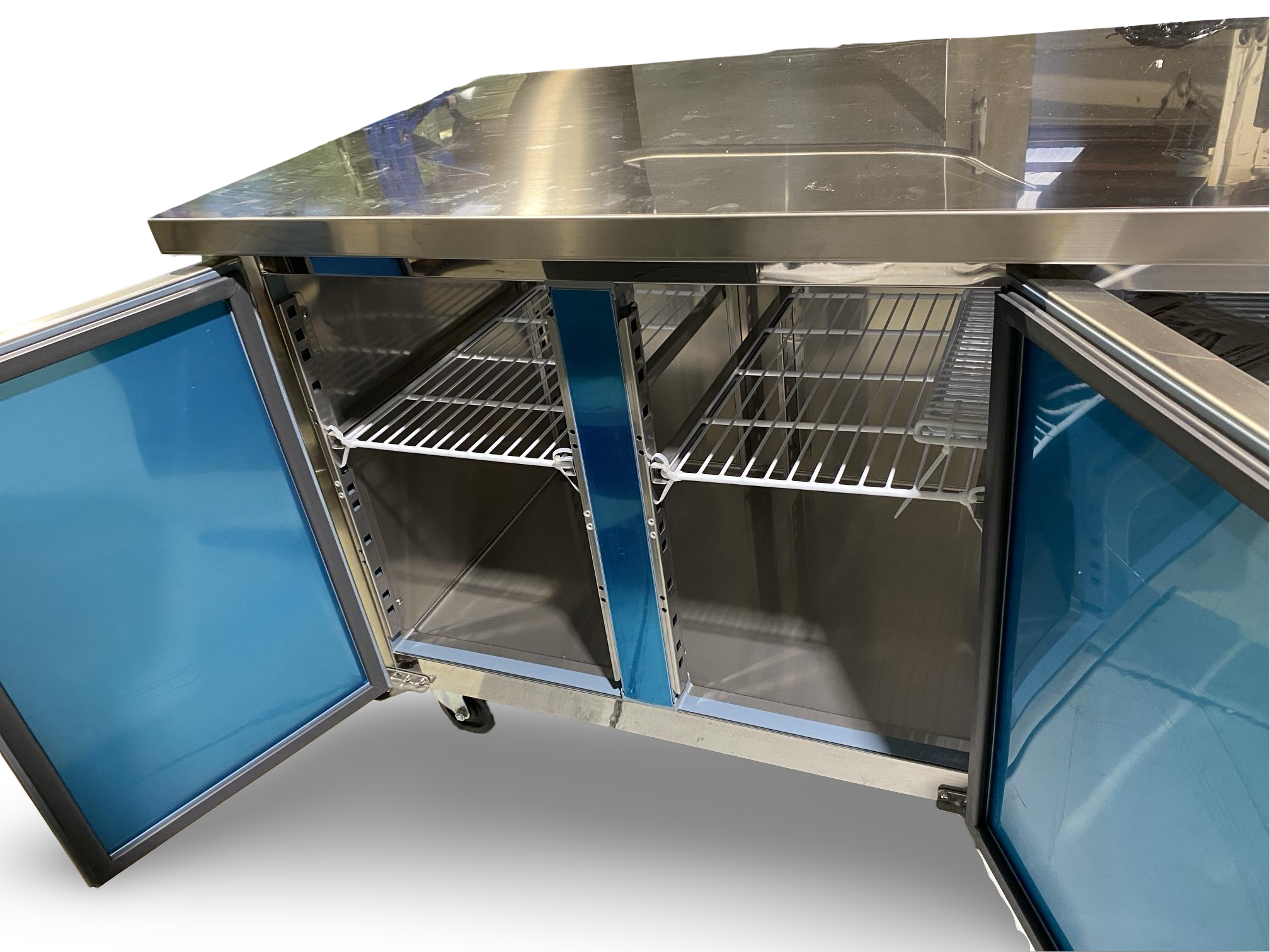 Delta ERD134 Undercounter 3 Door Fridge