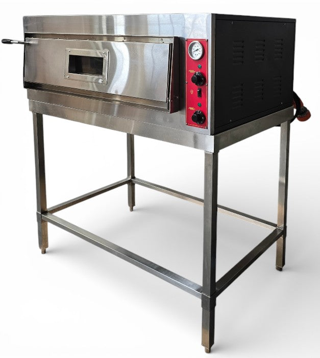 Black Panther EP-1-1-SDE Pizza Oven with Stand