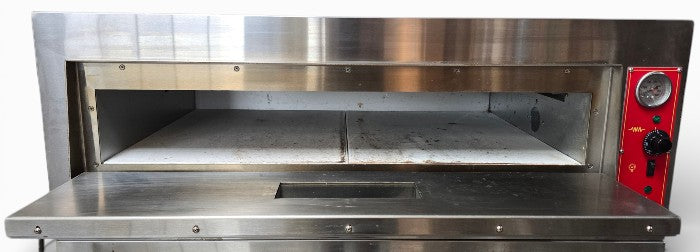 Black Panther EP-1-1-SDE Pizza Oven with Stand