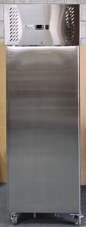 FED XURF400SF Upright Freezer