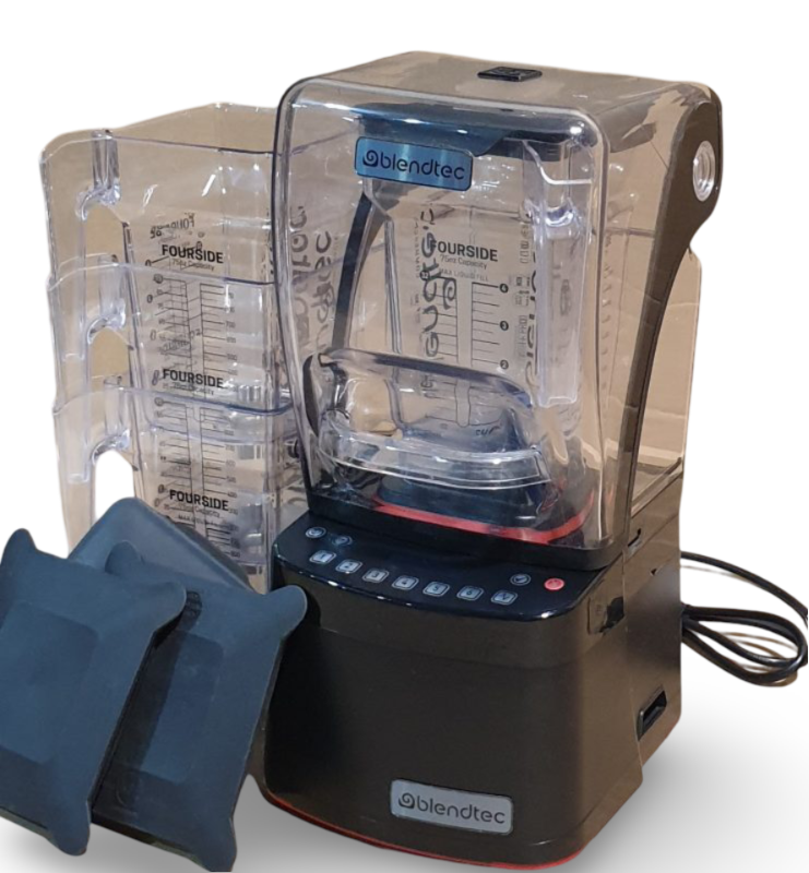 Blendtec STEALTH 885 Blender with Sound Shield + 4 Jugs