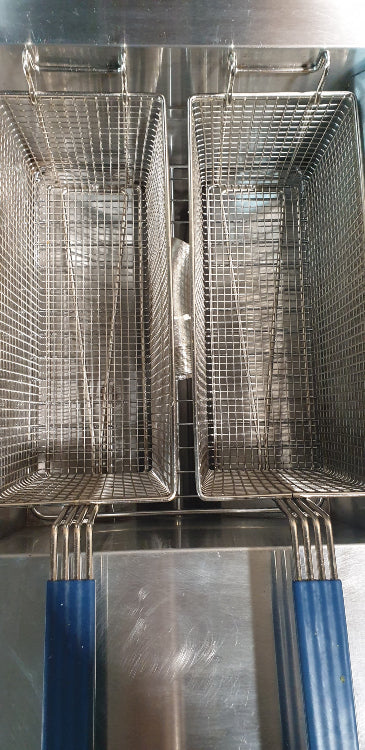 Blue Seal GT18 Fryer (NG)