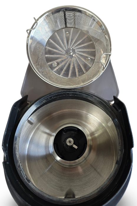 Easyline CJ-900 Juicer