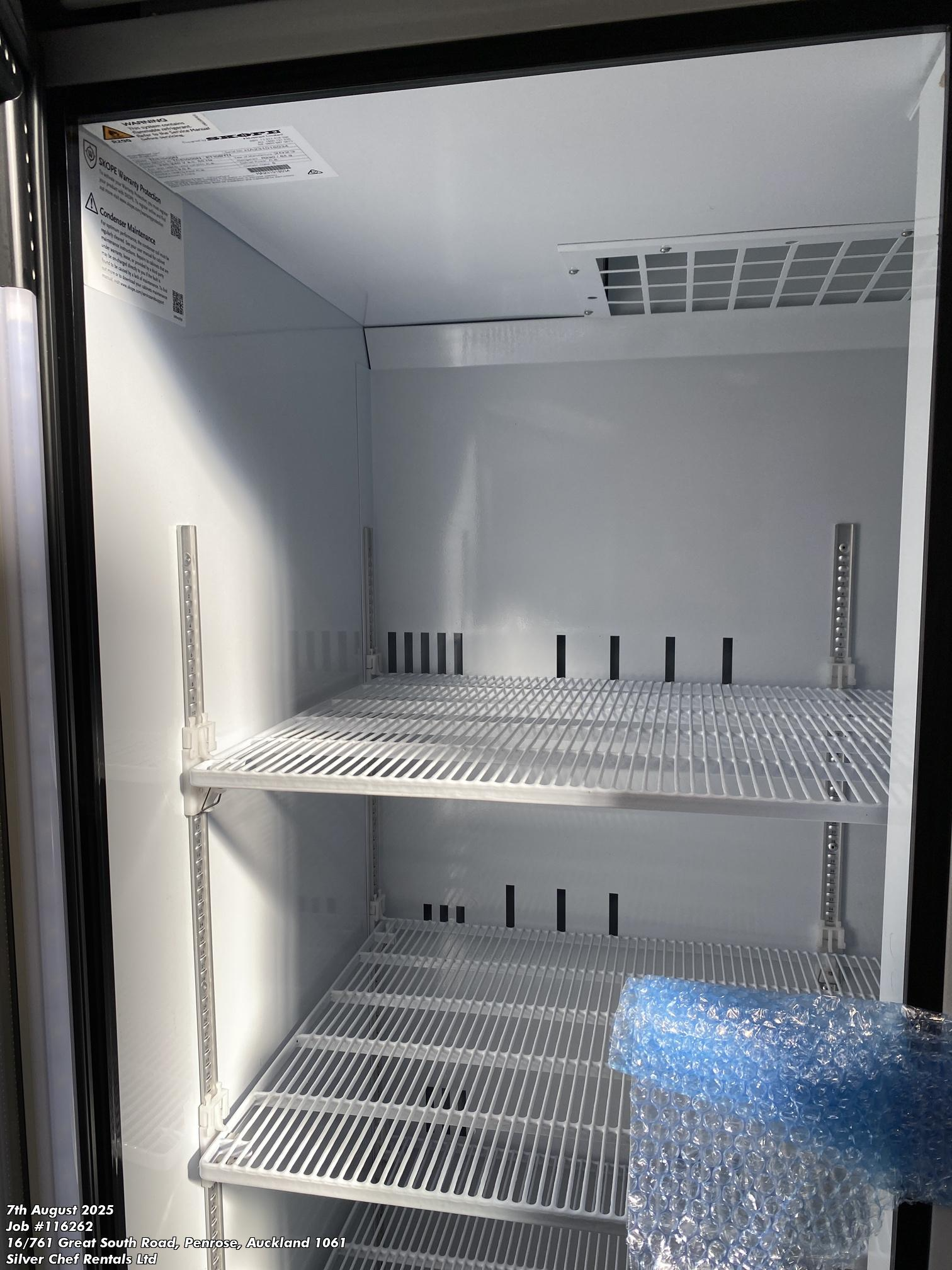Skope TCE1000N Upright Fridge