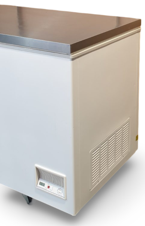 FED BD768F Chest Freezer with SS lid + 3 Baskets